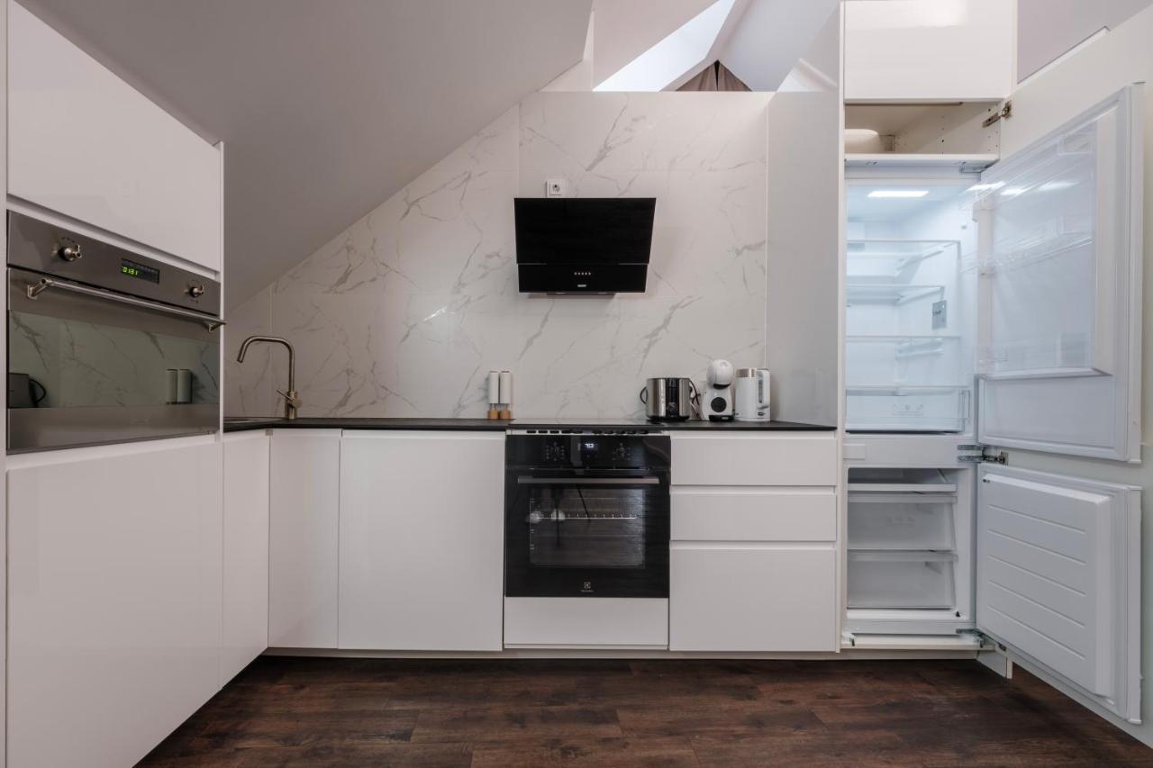 Bravo Apartments Kaunas Luaran gambar
