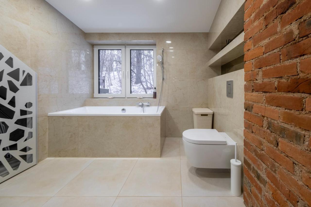 Bravo Apartments Kaunas Luaran gambar